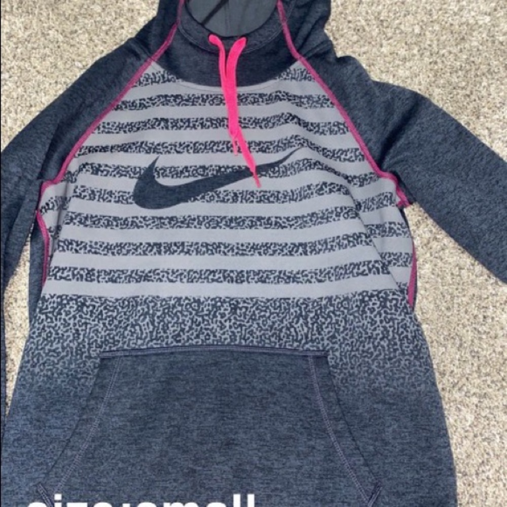 Nike hooded sweatshirt